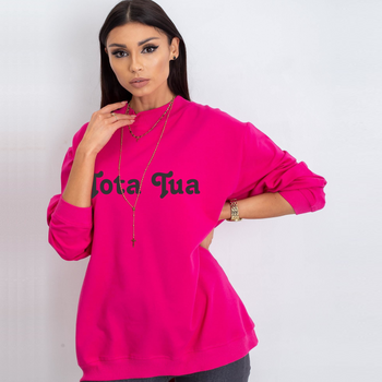 Wygodna fuksjowa bluza damska oversize z nadrukiem Tota Tua - cała Twoja